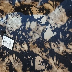 2 LIV NWT softest Knit pant suit.